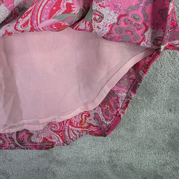 Womens CAbi Jubilee Hot Pink Paisley Print Sleeveless Blouse Zipper Back Size XS - Picture 3 of 9